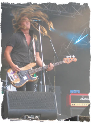 Bassiste Nada Surf - Rock en Seine 2006